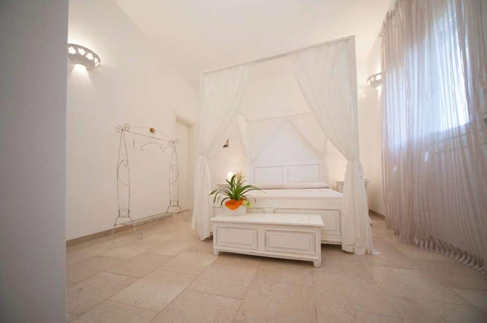 Antica Masseria Ficazzana - Tenuta Марина-ди-Песколузе Экстерьер фото