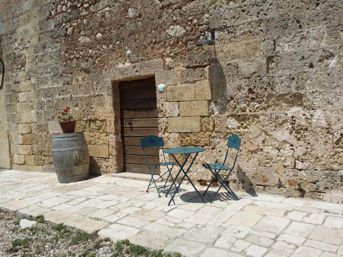 Antica Masseria Ficazzana - Tenuta Марина-ди-Песколузе Экстерьер фото