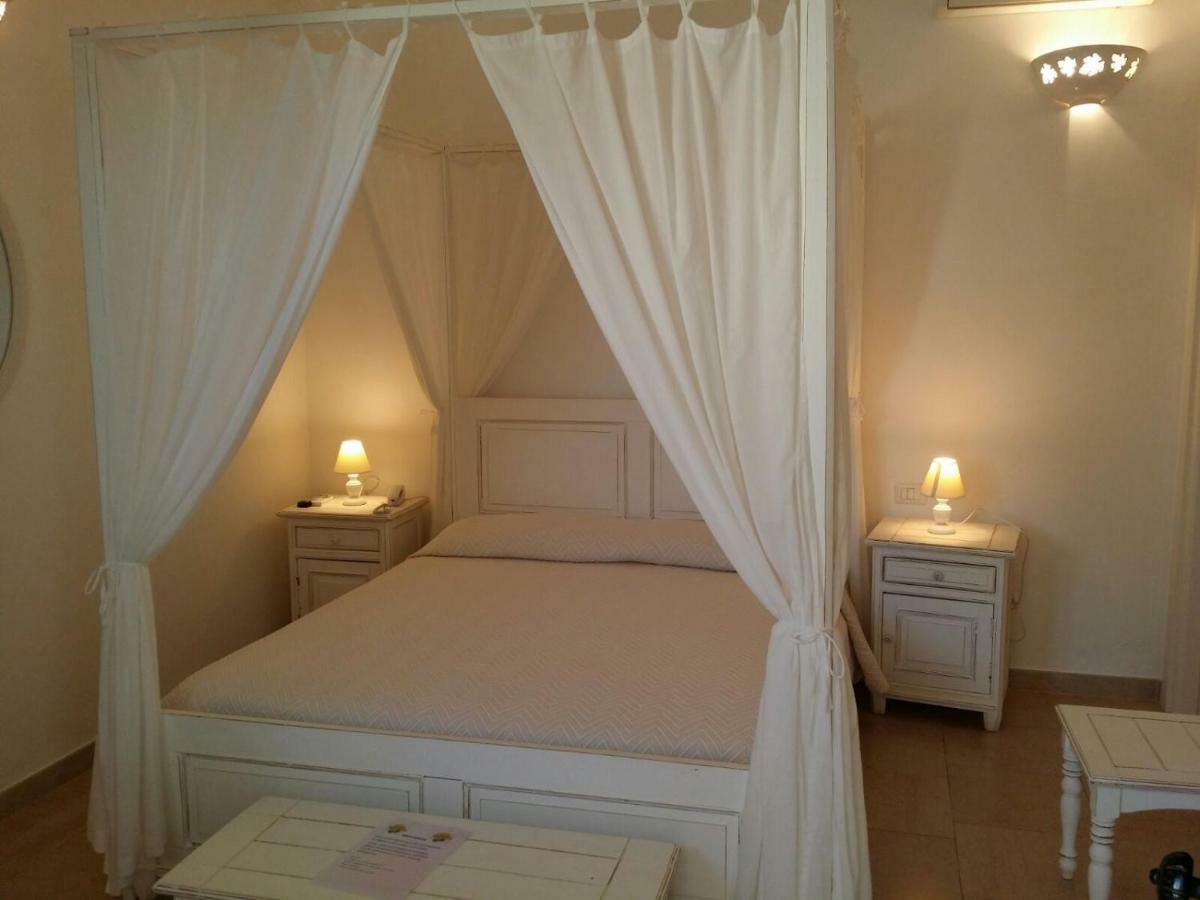 Antica Masseria Ficazzana - Tenuta Марина-ди-Песколузе Экстерьер фото
